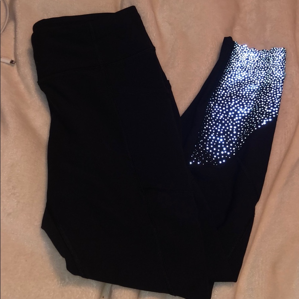 Lulu reflective leggings. NO OFFERS UNDER $58